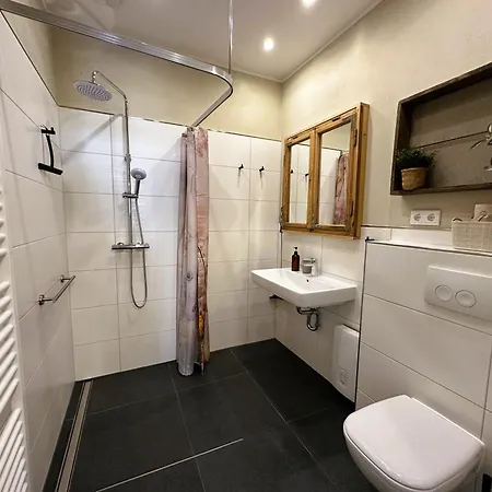 Urlaubsfreude Biedermann Haus Blumenglueck - Anemone Апартаменты Зебниц